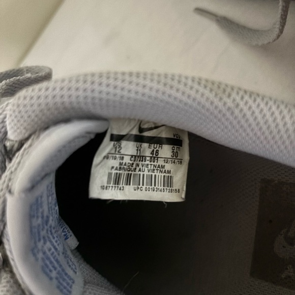 Nike Air AF-1 Gray and Red Sneakers - Picture 6 of 6